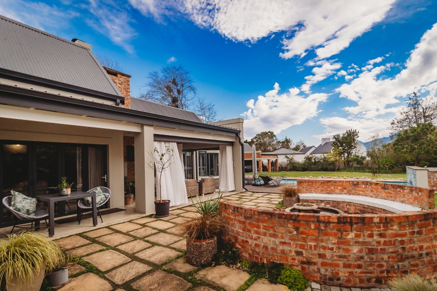 4 Bedroom Property for Sale in Camphersdrift Western Cape